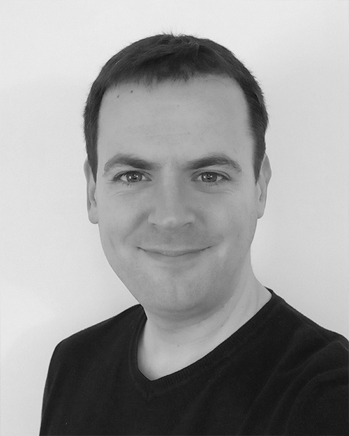 james-team-portrait-img